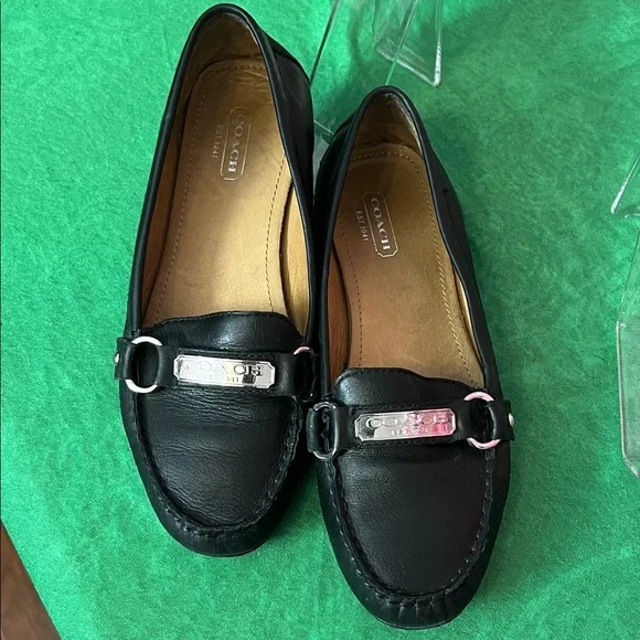 Coach Black Leather Loafers with Silver Detail. Original - Picture 5 of 7